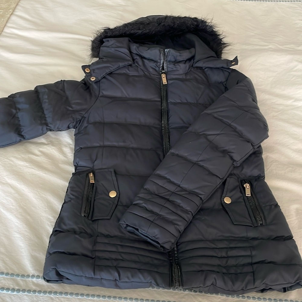 Selling a black winter jacket from “BRACE SOUL”